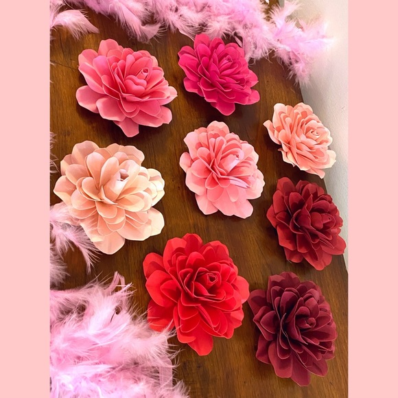 Set of 8 Marvelous 3D Shaded Camellias Flowers - Brand New - Picture 14 of 16